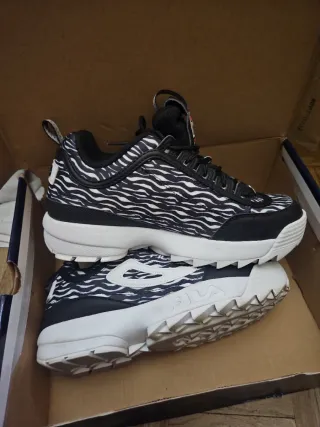 Fila Disruptor Edición Limitada Talla 39