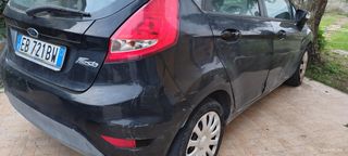 Ford Fiesta 2010 GPL Benzina