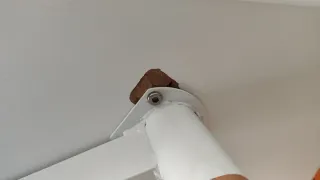 Mesa comedor blanca patas madera