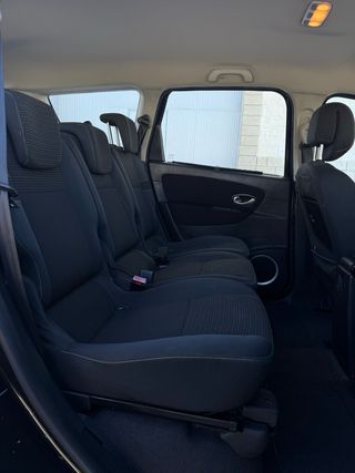 Renault Grand Scenic 2009