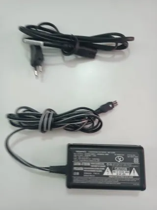 Alimentatore Sony AC-L15B funzionante