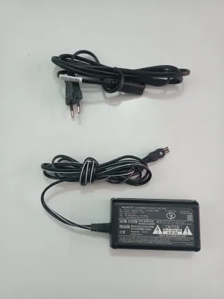 Alimentatore Sony AC-L15B funzionante