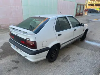 Renault Megane 1995