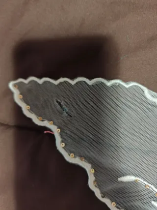 Manteletes niña blanco y dorado