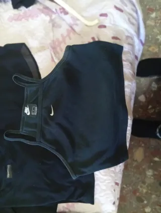 Lote 5 Tops/Camisetas Negras Talla M