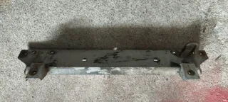 Soporte radiador Mercedes MB 100