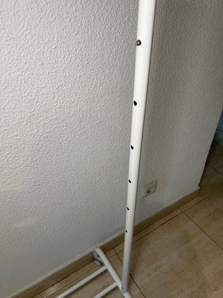 Burro perchero blanco + 10 perchas de madera