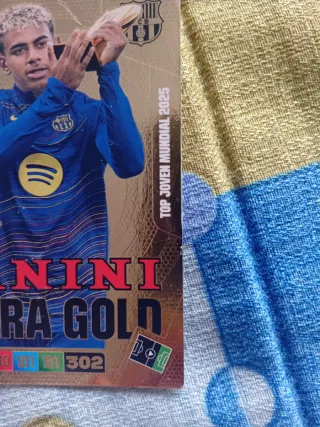 Lamine Yamal Panini Extra Gold 2025