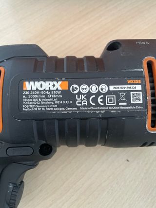 Taladro Percutor Worx con Maletín