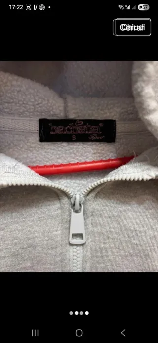 Felpa gris con cremallera