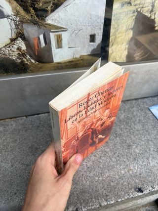 Libros, lecturas y lectores en la Edad Moderna.