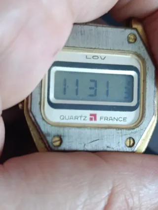 Reloj LOV Quartz France Digital Oro/Plata