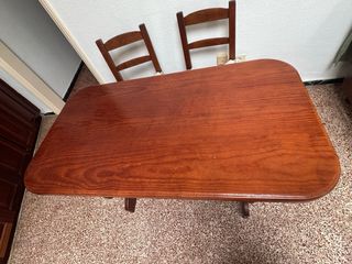 Mesa de cocina de madera