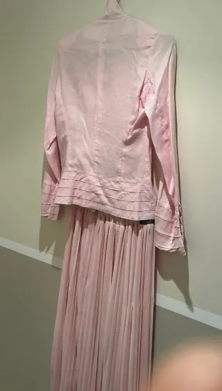 Conjunto Falda y Americana Rosa