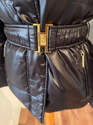 Abrigo Carolina Herrera Negro