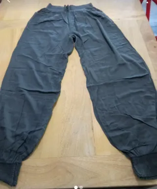 Pantalón verde fresquito