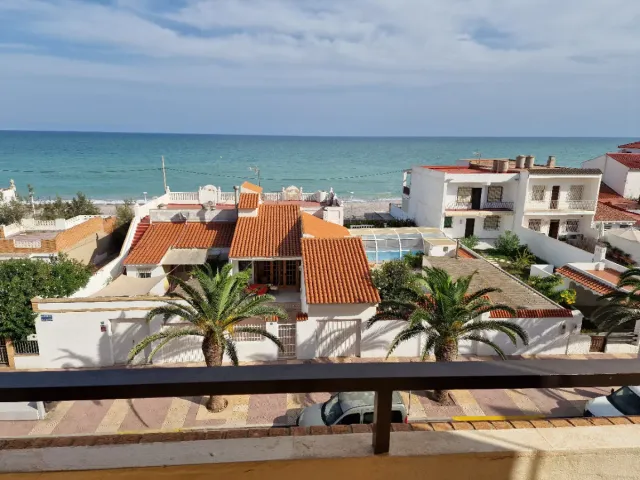 Apartamento primera linea de playa de mocofar