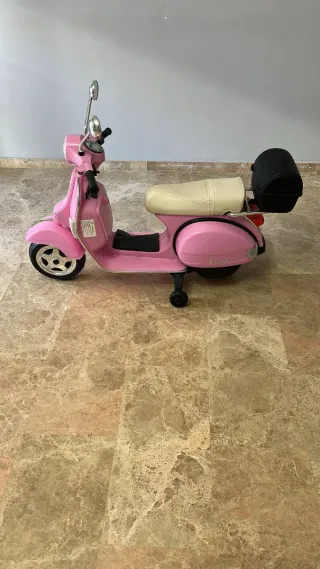 Moto Vespa Rosa Eléctrica Infantil