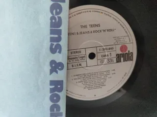 The Teens - Rock City Nights y Teens & Jeans