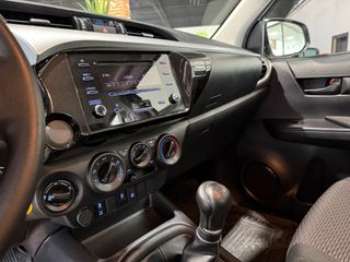 TOYOTA HILUX DOBLE CABINA 2.4 D-4D GX 150 CV 6VEL