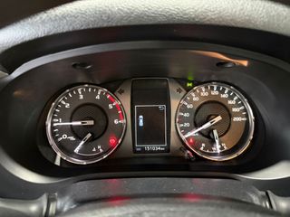 TOYOTA HILUX DOBLE CABINA 2.4 D-4D GX 150 CV 6VEL