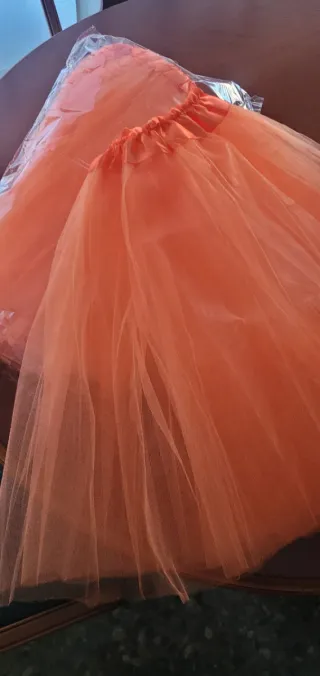 DOS TUTUS .Disfraz Tutú Naranja Adulto 40cm