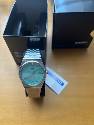 Reloj Casio MTP-B145D-2A2VDF TIFFANY Nuevo