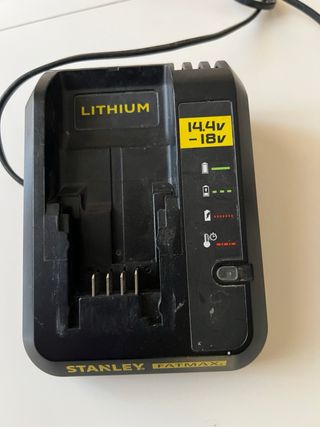 Caricabatteria Stanley Lithium 14.4V-18V