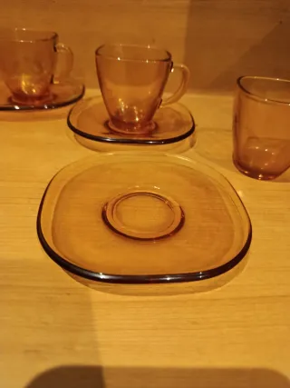 Conjunto 5 tazas y platos vintage cristal Vereco.