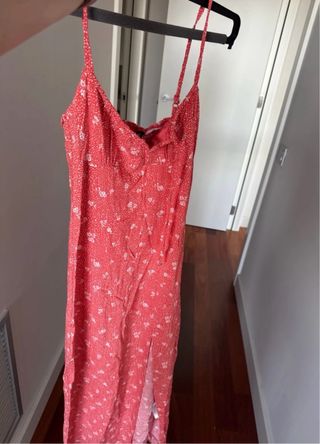 Vestido midi coral H&M floral