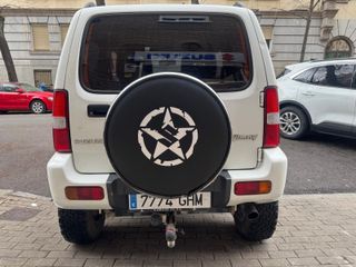 Suzuki Jimny 1.5 DDiS JLX Euro IV Techo Metálico