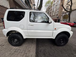Suzuki Jimny 1.5 DDiS JLX Euro IV Techo Metálico