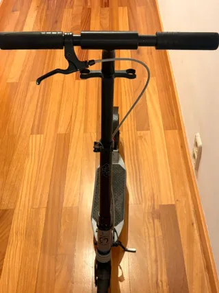 Dos Patinetes Oxelo Town 7XL Negros