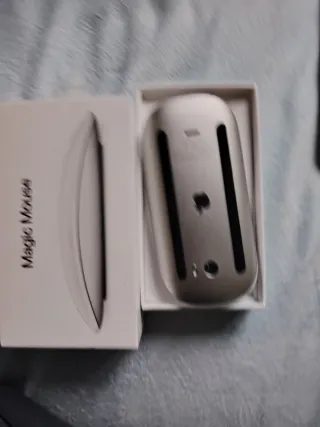 Apple Magic Mouse 2 Plata