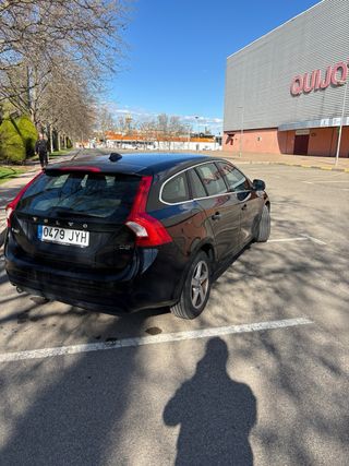 Volvo V60 2017 D2 Momentum Diesel