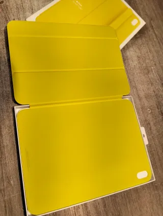 Apple Funda Smart Folio para el iPad (A16) - Amarillo limón