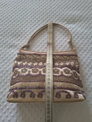 Bolso mano joya