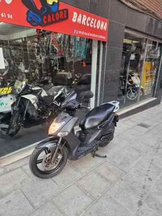 Motos a 1000 vendeKymco Agility City 125 2009