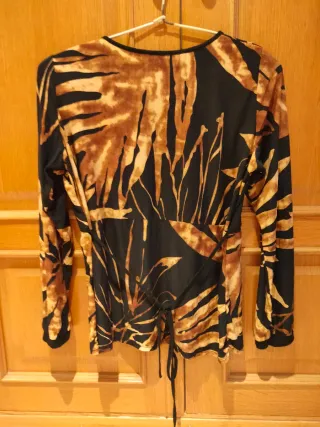 Blusa Santi RG Talla G Hojas Tropicales