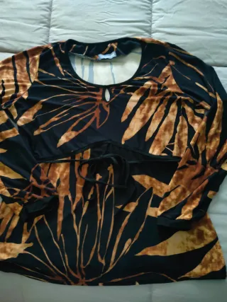 Blusa Santi RG Talla G Hojas Tropicales