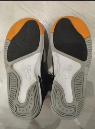 Zapatillas Jordan Air Max Negras Naranja