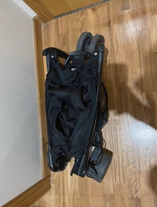 Silla de paseo infantil Quinny negra