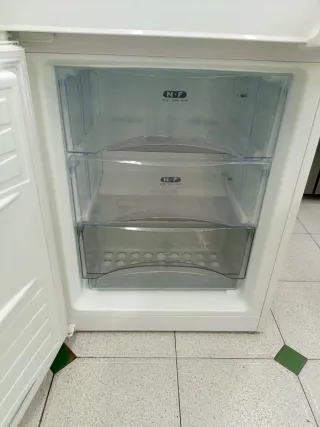 Nevera marca fagor 185/60cm class A+ con garantia