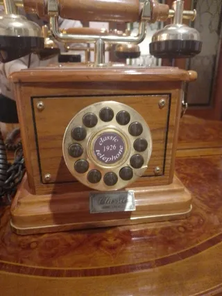 Teléfono antiguo CLASIC madera y latón