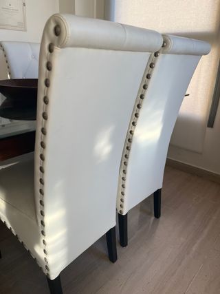 Conjunto de Sillas de comedor de piel blancas