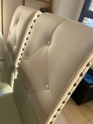 Conjunto de Sillas de comedor de piel blancas