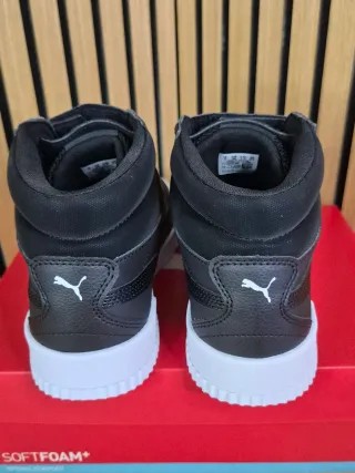 Zapatillas Puma Negras y Blancas