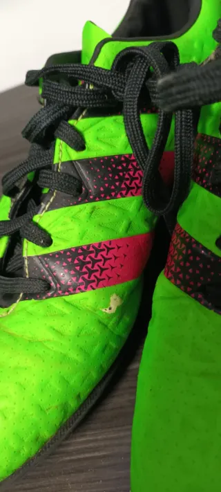 Adidas Fútbol Sala Verde y Rosa