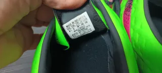 Adidas Fútbol Sala Verde y Rosa