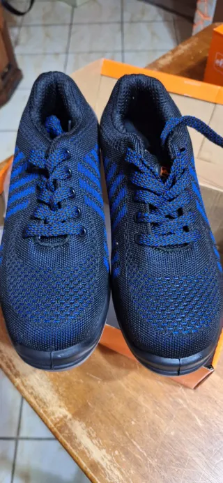 Scarpe antinfortunistica